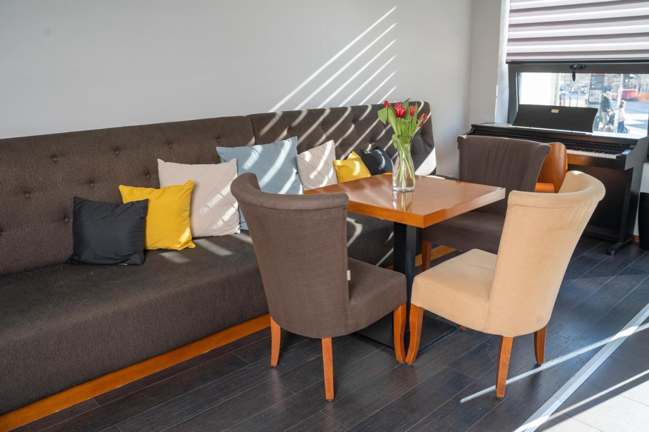 Akacija Luxury Suites Belgrade Exterior photo